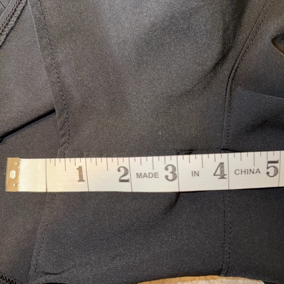 Banana Republic Athletic Shorts - Picture 10 of 10